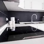 The Black House In Διαμέρισμα *