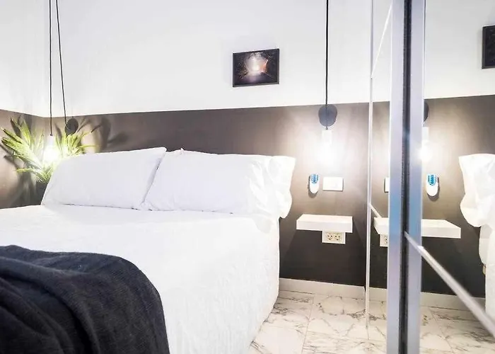 The Black House In Appartement